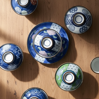 Blue and White Lidded Bowl (青花盖碗)